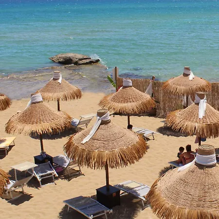 Noto Marina A Mare Hotel 3*