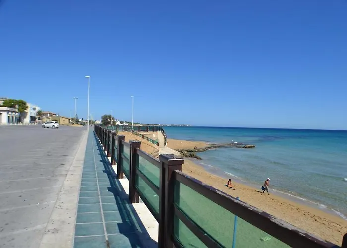 Noto Marina A Mare Hotel